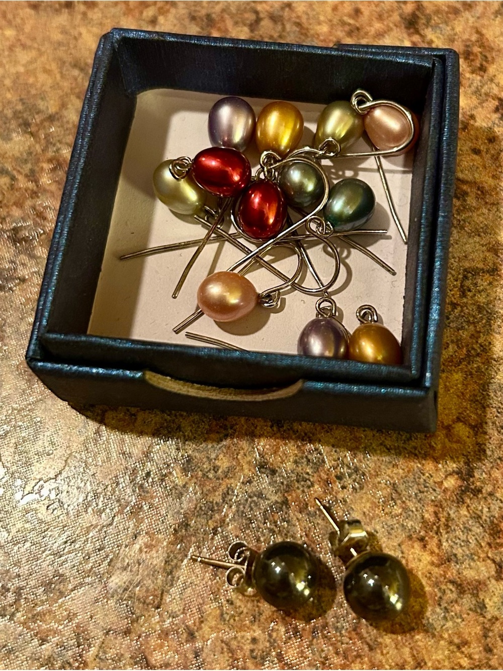 Multi-Color Freshwater Pearl Drop Earrings - A Bakers Dozen! 12 Dangle plus 1 - Picture 2 of 2